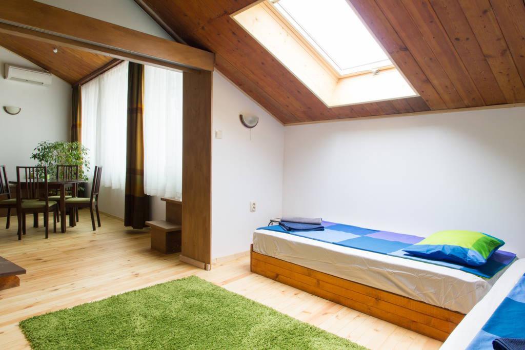 Artistic Penthouse Appartement Sofia Buitenkant foto